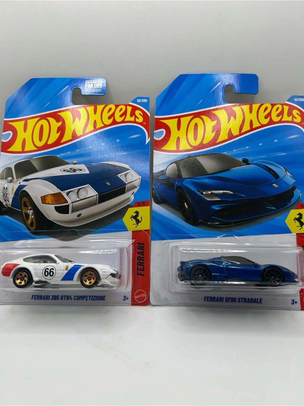 Hot Wheels Ferrari 365 GTB4 Competizione & Ferrari SF90 Stradale